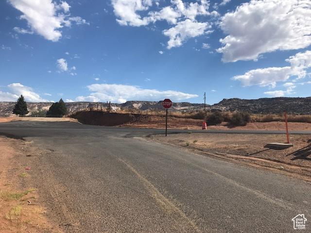 1061 E Heritage Ln, Escalante, UT 84726