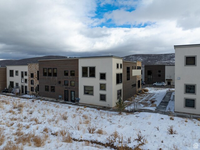 4554 Forestdale Dr N # 32, Park City, UT 84098 - snow covered property featuring a mountain view