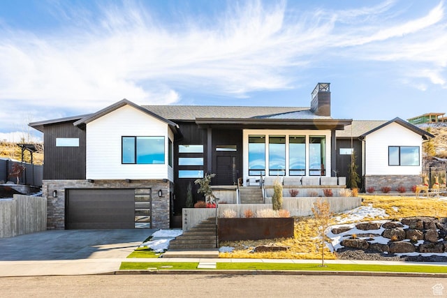 view of front of home featuring a garage