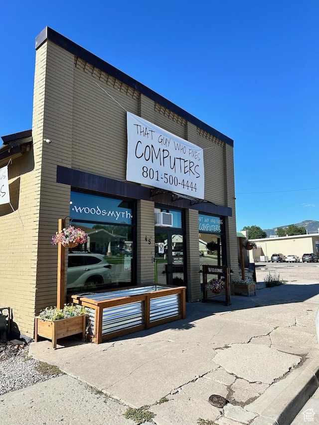 45 W Main St, Moroni, UT 84646 - view of building exterior