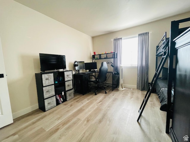 908 W Timpie Rd S, Tooele, UT 84074 - office area featuring wood finished floors and baseboards