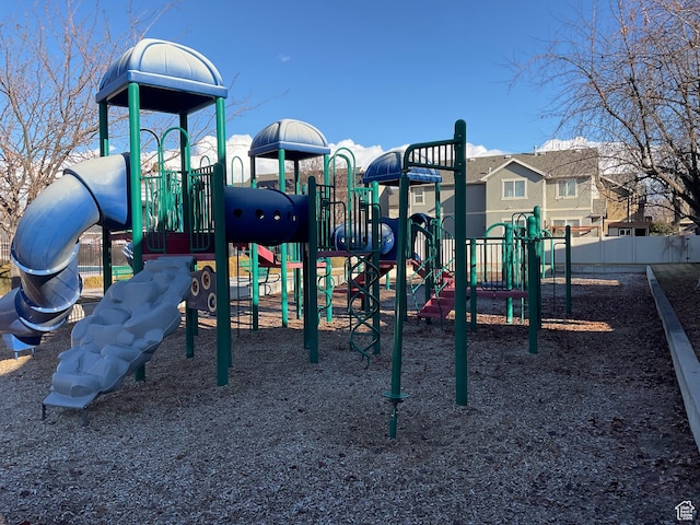 1036 N Darcy Dr W, North Salt Lake, UT 84054 - view of play area