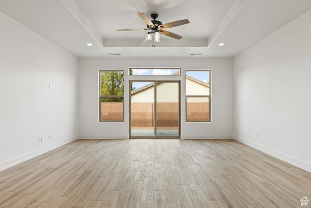 3594 W 185 N, Hurricane, UT 84737 - spare room with a tray ceiling and ceiling fan