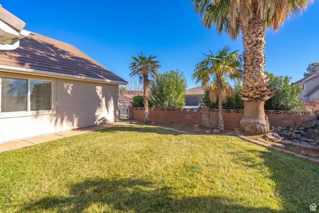 3423 Red Butte Dr, Santa Clara, UT 84765 - view of yard featuring fence private yard
