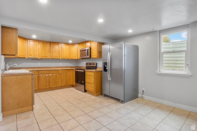 512 N 100 E, Orem, UT 84057 - kitchen featuring stainless steel appliances and sink