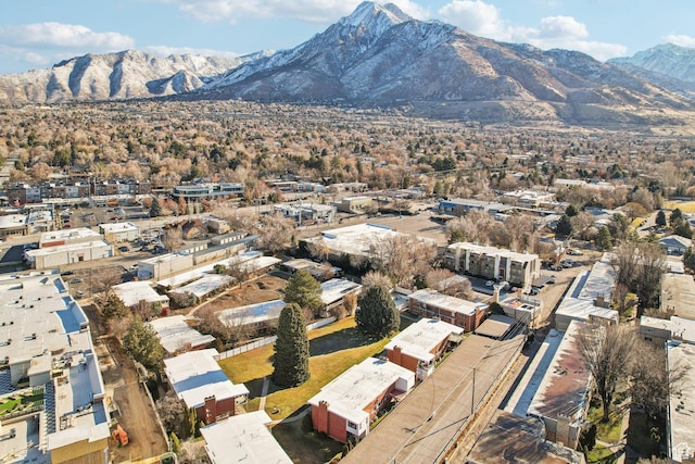 drone / aerial view featuring a mountain view