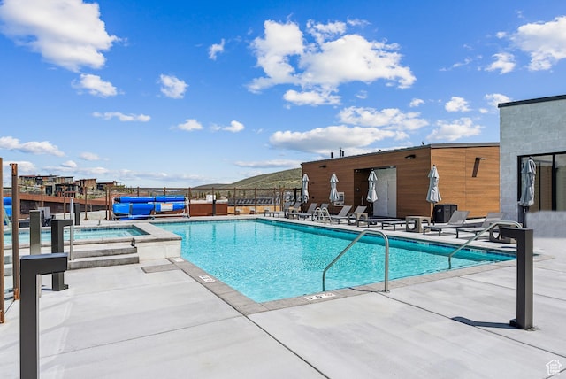 6242 Double Deer Loop, Park City, UT 84098 - community pool featuring a patio and a jacuzzi