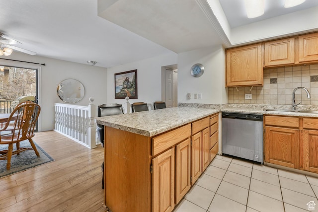 3565 E Summer Estates Cir, Cottonwood Heights, UT 84121 - kitchen featuring sink, stainless steel dishwasher, decorative backsplash, ceiling fan, and kitchen peninsula