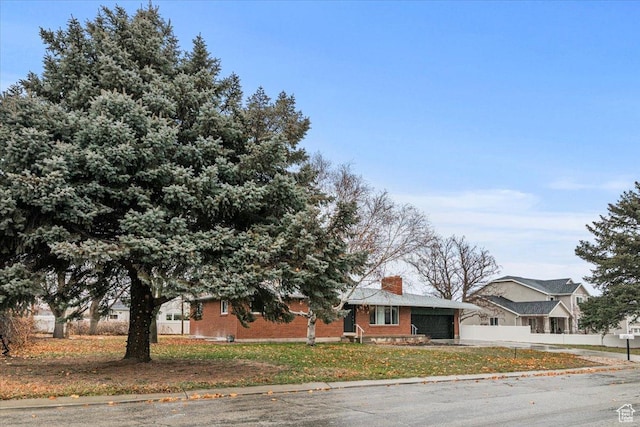 2660 W 10950 S, South Jordan, UT 84095 - view of front of home with a garage