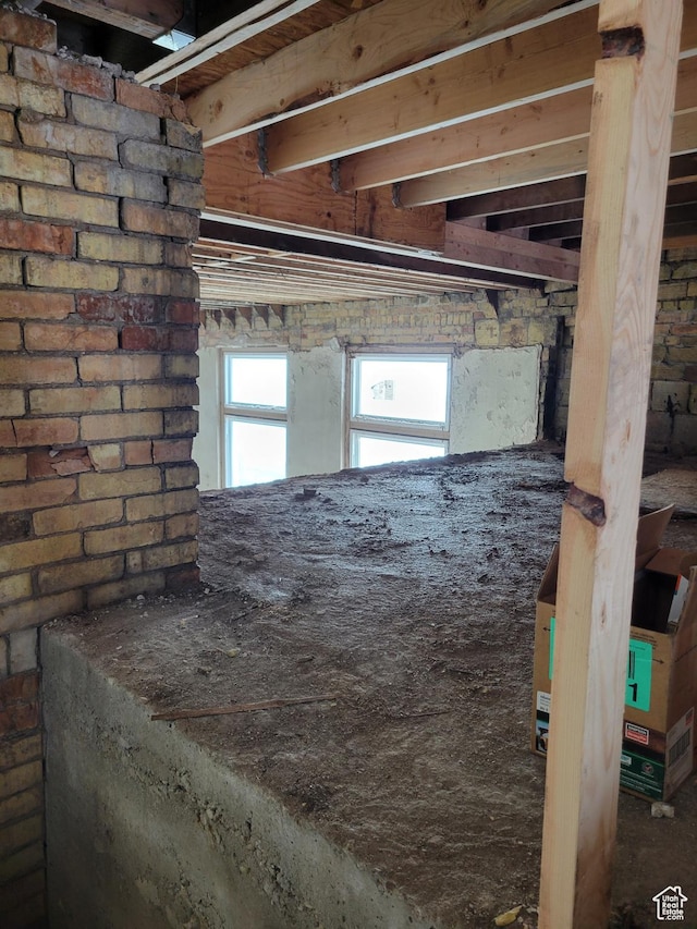 1 S Main St, Lewiston, UT 84320 - interior space