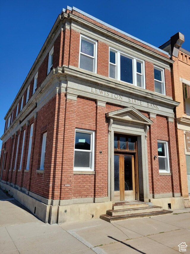 1 S Main St, Lewiston, UT 84320 - view of building exterior