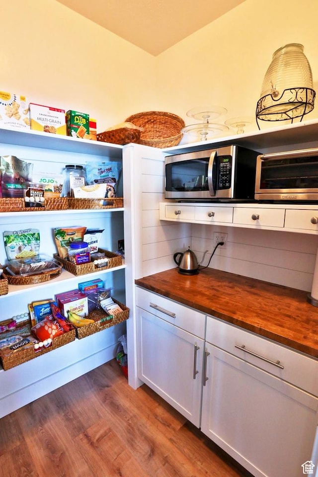 3234 S Iron Hill Cir S, Saratoga Springs, UT 84045 - view of storage area