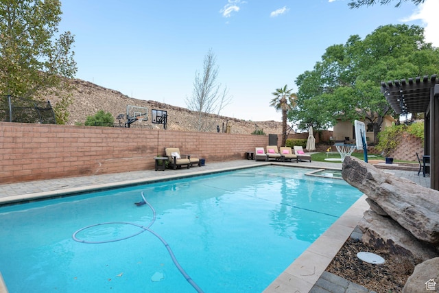 2712 S Rio Vista Dr, St George, UT 84790 - view of pool