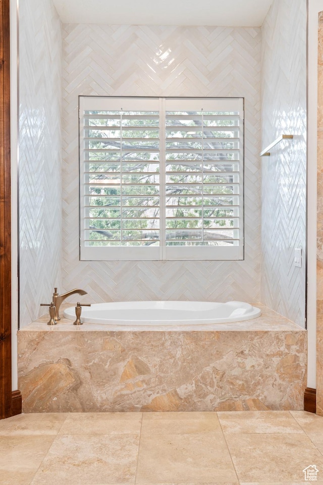 2712 S Rio Vista Dr, St George, UT 84790 - bathroom with a relaxing tiled tub and a wealth of natural light