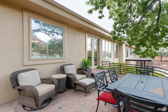 2712 S Rio Vista Dr, St George, UT 84790 - view of patio / terrace