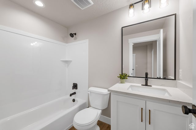 525 N 1550 W Unit Ge01, Mapleton, UT 84664 - full bath featuring a textured ceiling, shower / bathtub combination, toilet, vanity, and visible vents