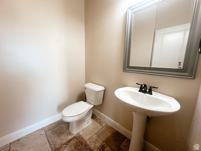 2596 S Little Valley Rd, St George, UT 84790 - bathroom with toilet