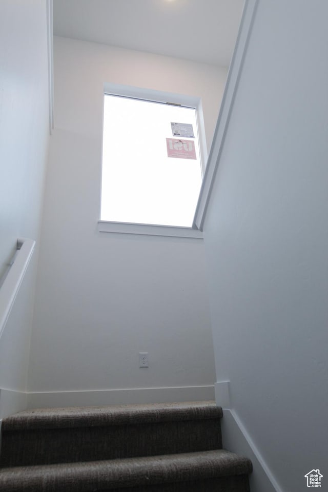 715 E 1250 S, Hyrum, UT 84319 - view of stairway