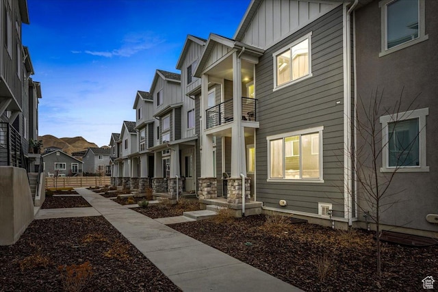 15091 S Reins Way W, Bluffdale, UT 84065 - exterior space with a residential view