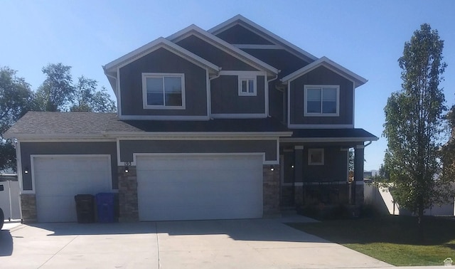 view of front facade with a garage