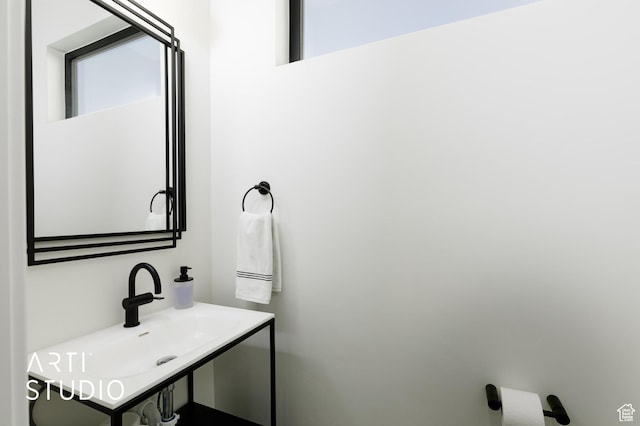 5090 W 3175 S, Hurricane, UT 84737 - bathroom featuring sink