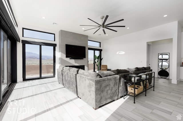 5090 W 3175 S, Hurricane, UT 84737 - living room featuring ceiling fan