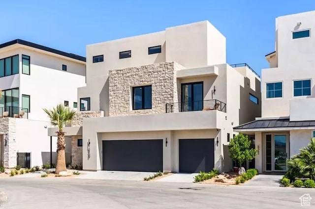 5359 S Pura Cir Unit 142, St George, UT 84790 - view of front of house featuring a garage
