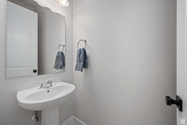 5629 S Adobe Sun Dr, St George, UT 84790 - bathroom with sink
