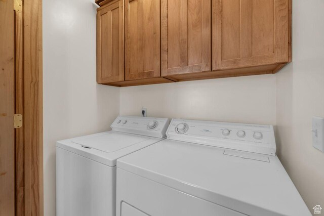 4125 S Buck Way Unit 1958, Heber City, UT 84032 - laundry room featuring cabinets and independent washer and dryer