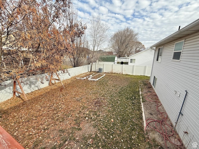 952 W 675 N, Tremonton, UT 84337 - view of yard
