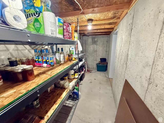 952 W 675 N, Tremonton, UT 84337 - basement with bar area