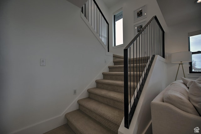 585 N Amber Ln, Garden City, UT 84028 - view of stairway