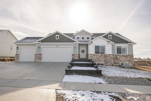 638 E Canyon Rim Rd N, Smithfield, UT 84335 - craftsman-style home featuring a garage