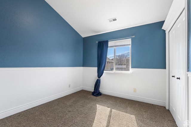 2493 S Aster Way, Saratoga Springs, UT 84045 - empty room featuring vaulted ceiling, carpet flooring, visible vents, and baseboards