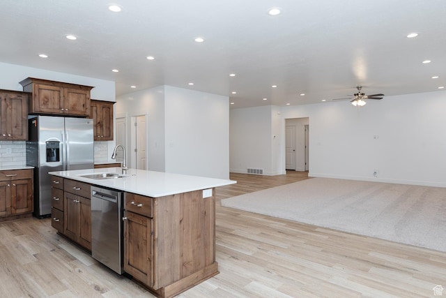 732 E 750 S, Preston, ID 83263 - kitchen featuring appliances with stainless steel finishes, a sink, visible vents, and recessed lighting
