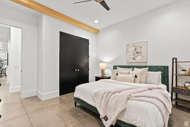 bedroom with ceiling fan
