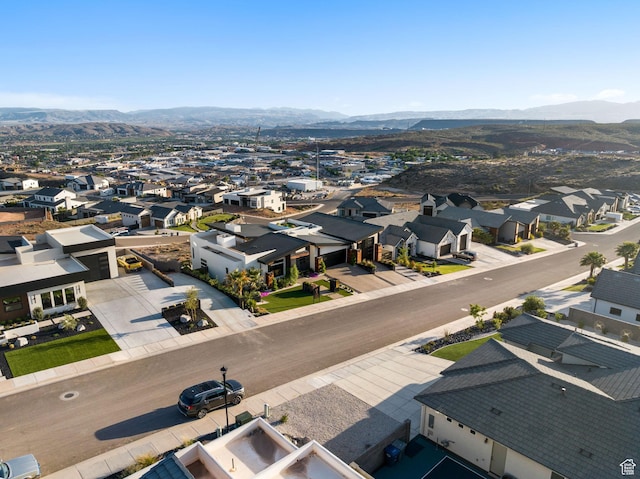 drone / aerial view featuring a mountain view
