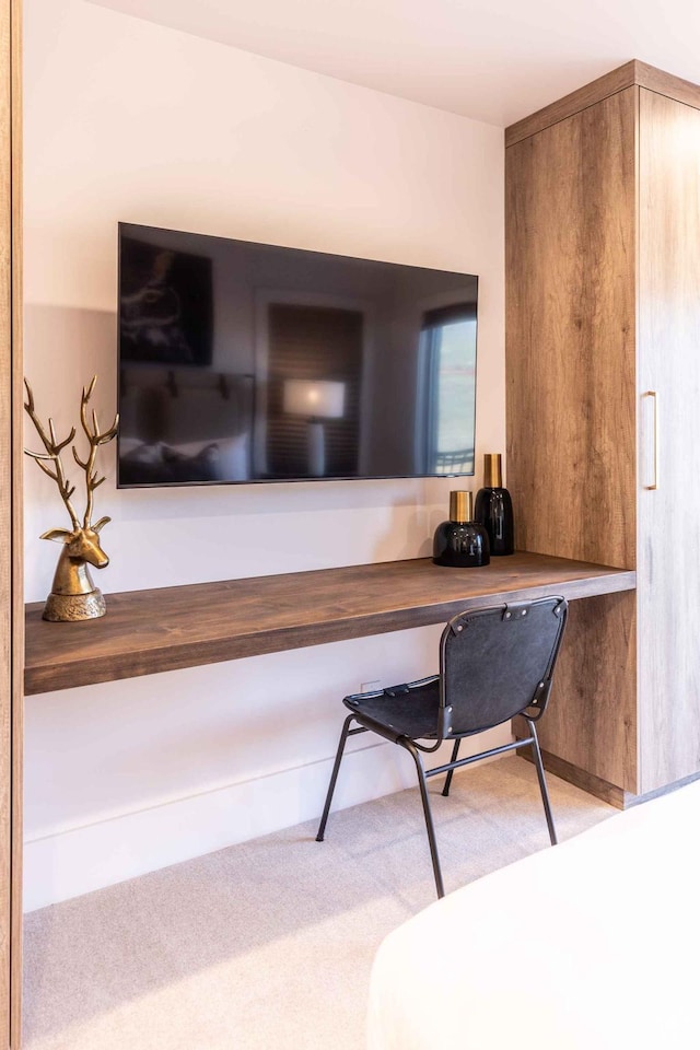 1269 Rothwell Rd, Park City, UT 84060 - office area featuring built in desk