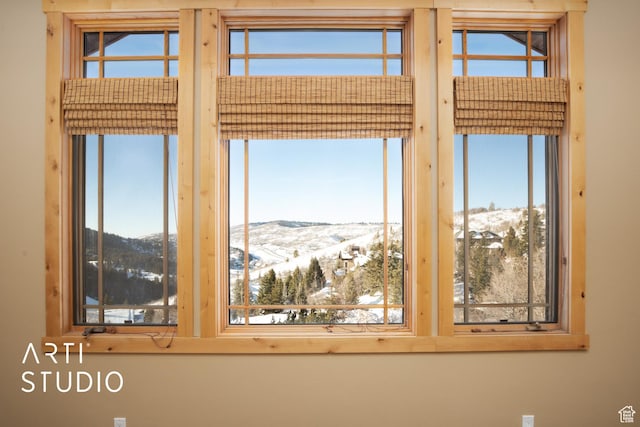 7352 Pine Dr, Park City, UT 84098 - room details with a mountain view