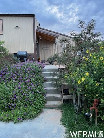 view of property exterior