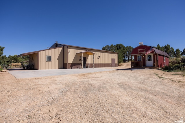 view of back of property