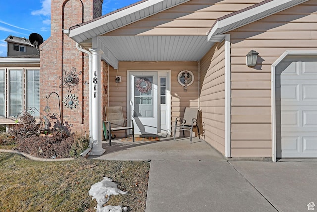 entrance to property with a garage