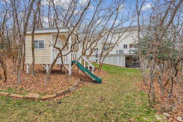 view of yard featuring a playground