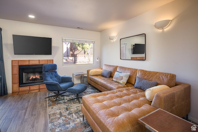 3253 E Fairway Loop, Moab, UT 84532 - living room with hardwood / wood-style flooring and a fireplace