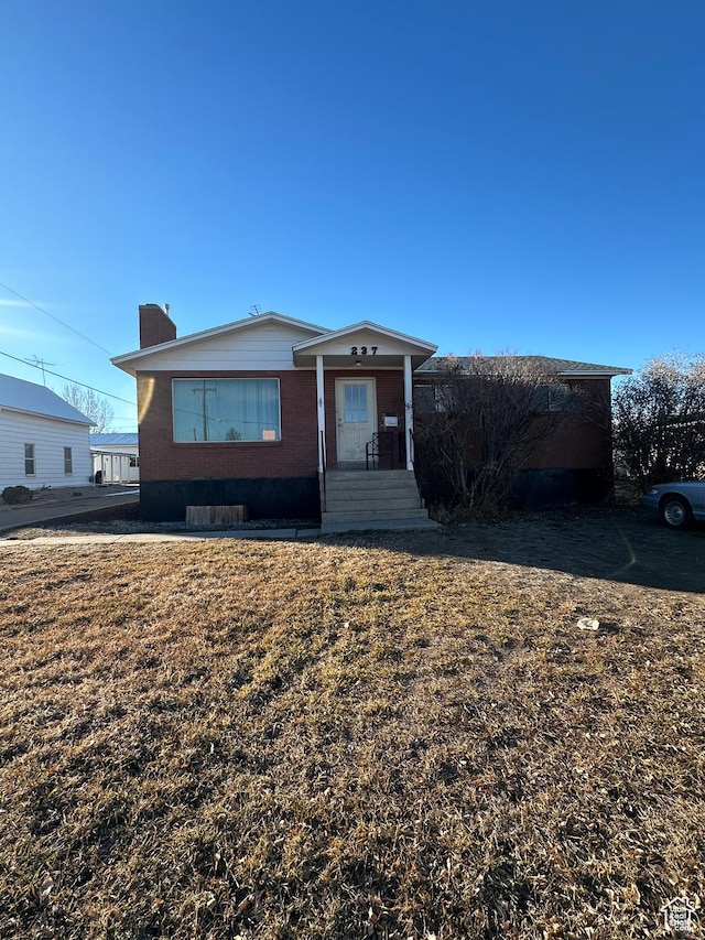 237 N 500 W, Vernal, UT 84078 - view of front of house
