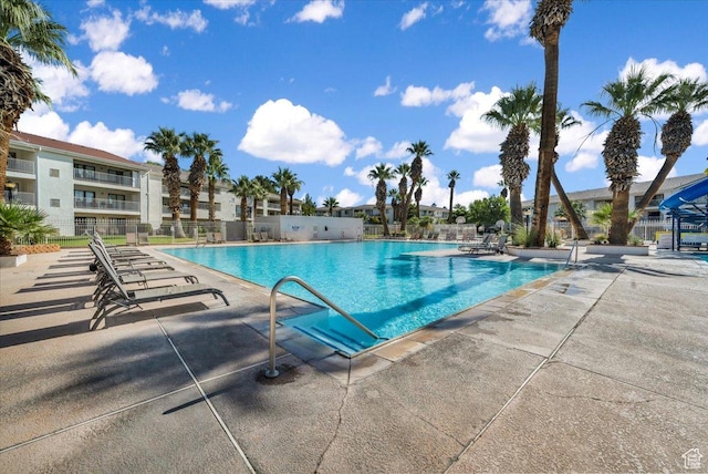 view of swimming pool featuring a patio