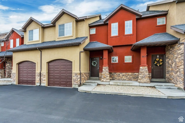 911 W 310 S, Pleasant Grove, UT 84062 - view of front of property featuring a garage