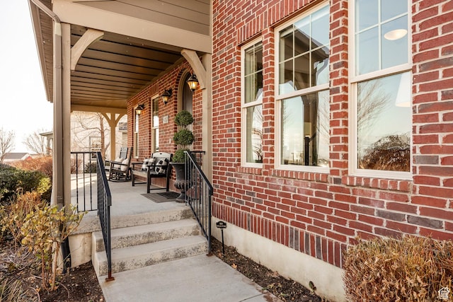 view of patio featuring covered porch