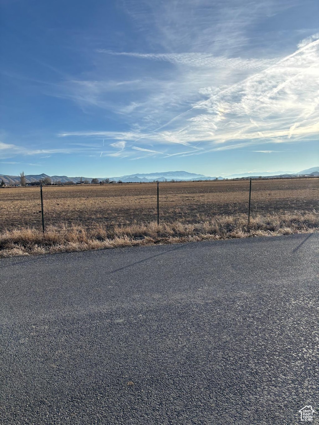10830 W 14500 S, Axtell, UT 84621