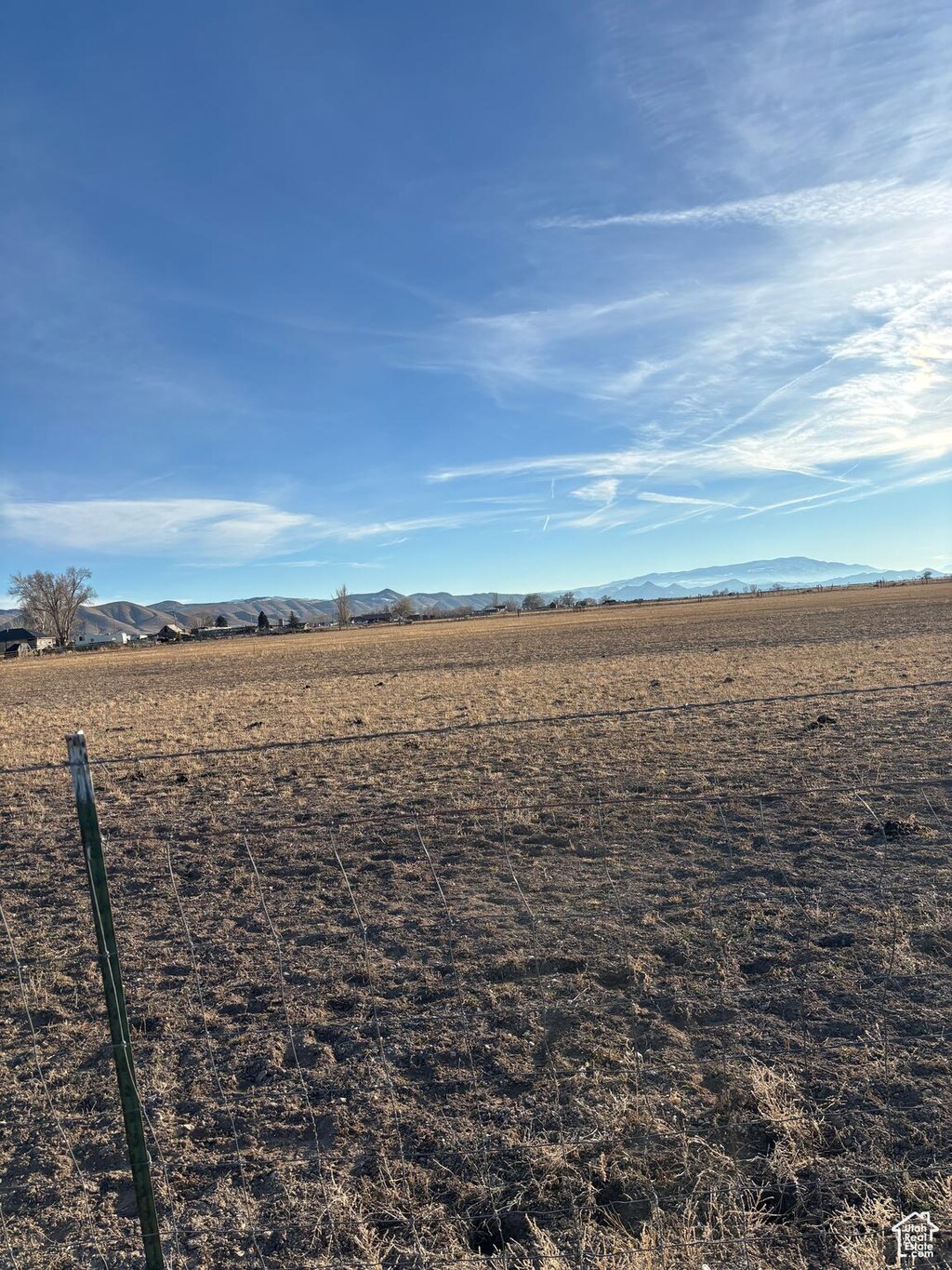 10830 W 14500 S, Axtell, UT 84621